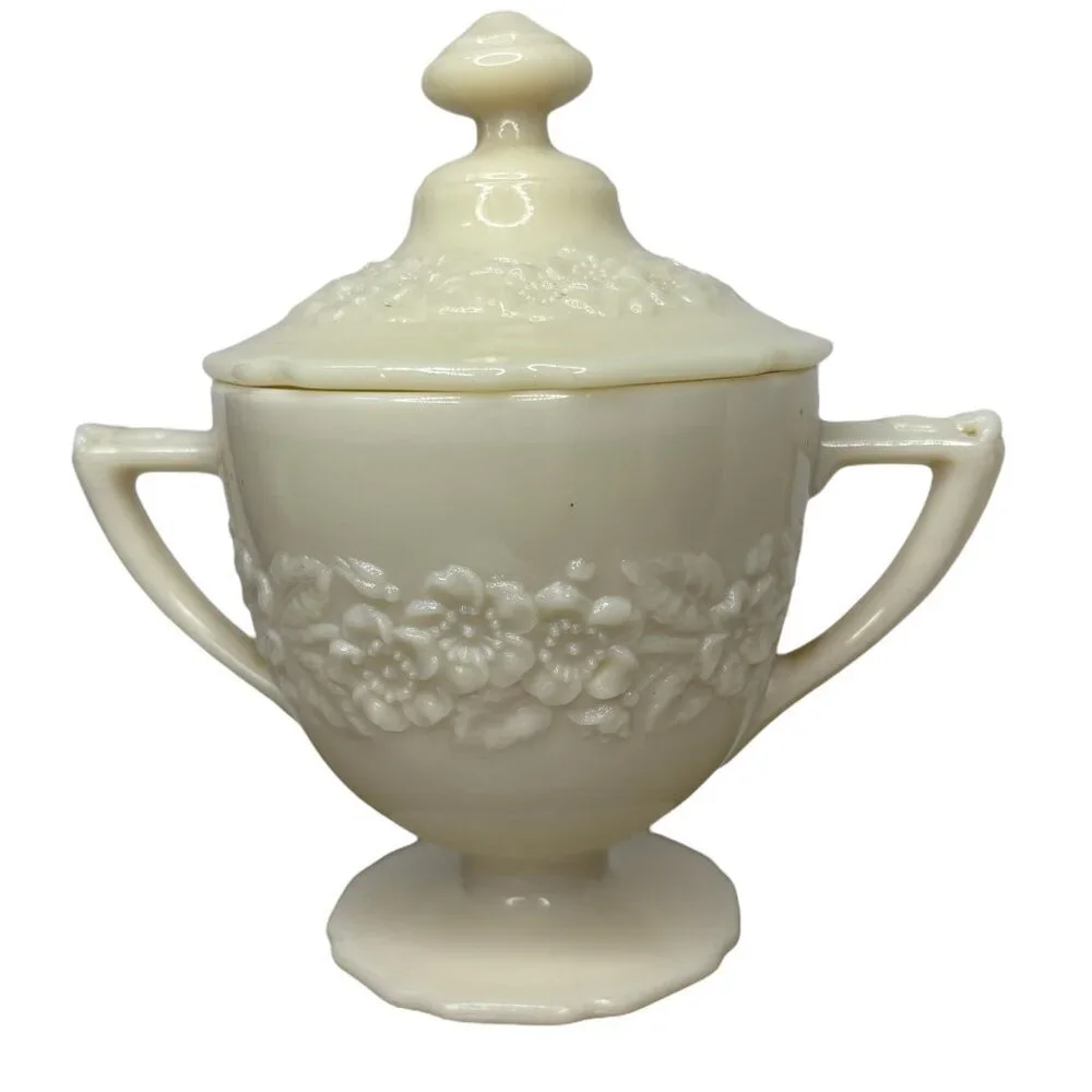 Indiana Custard Glass Footed Sugar Bowl With Lid VTG